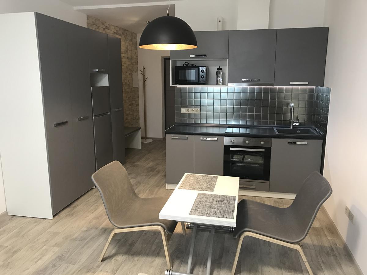 Святобор Lux Apartments Kijów Zewnętrze zdjęcie