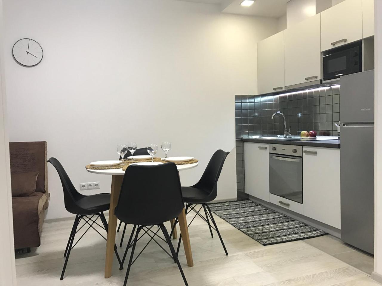 Святобор Lux Apartments Kijów Zewnętrze zdjęcie